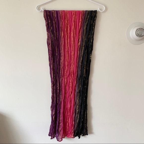 ๐ 3/$20 Colourful Festive Scarf - Picture 12 of 12